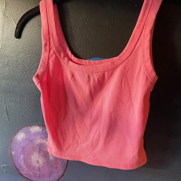 Pink Ribbed Tank Top - Picture 1 of 2